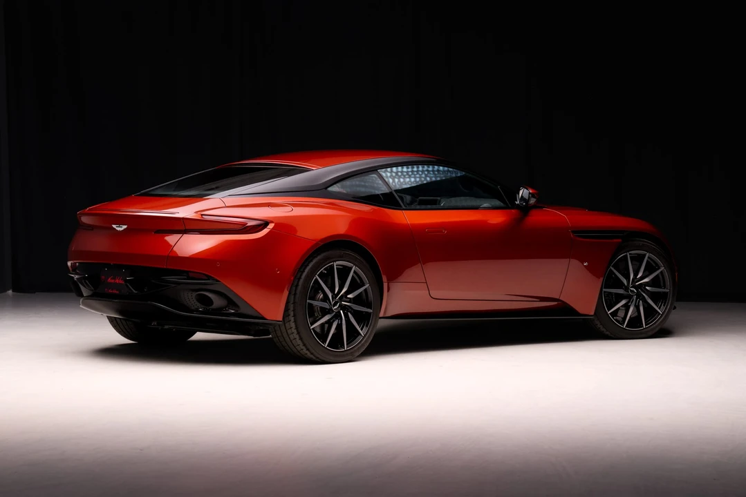 2017 Aston Martin DB11 V12 - Image 8 of 31