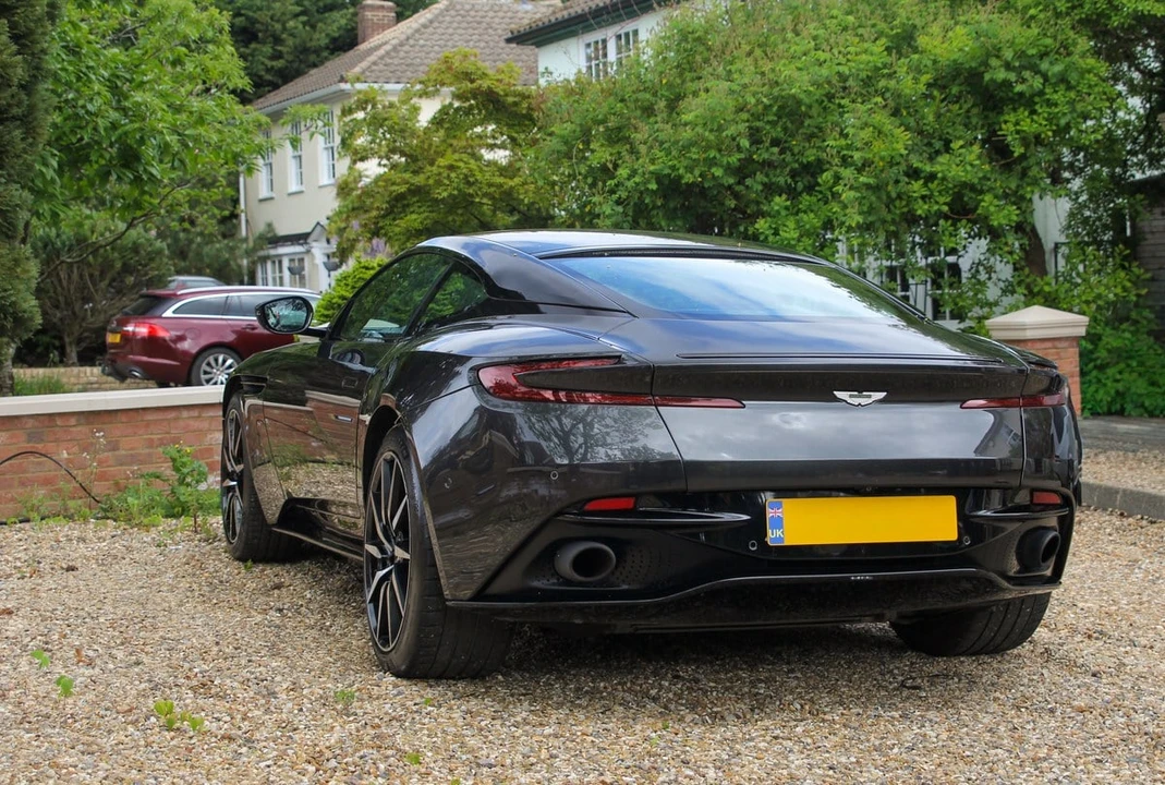 2017 Aston Martin DB11 V12 - Image 26 of 31