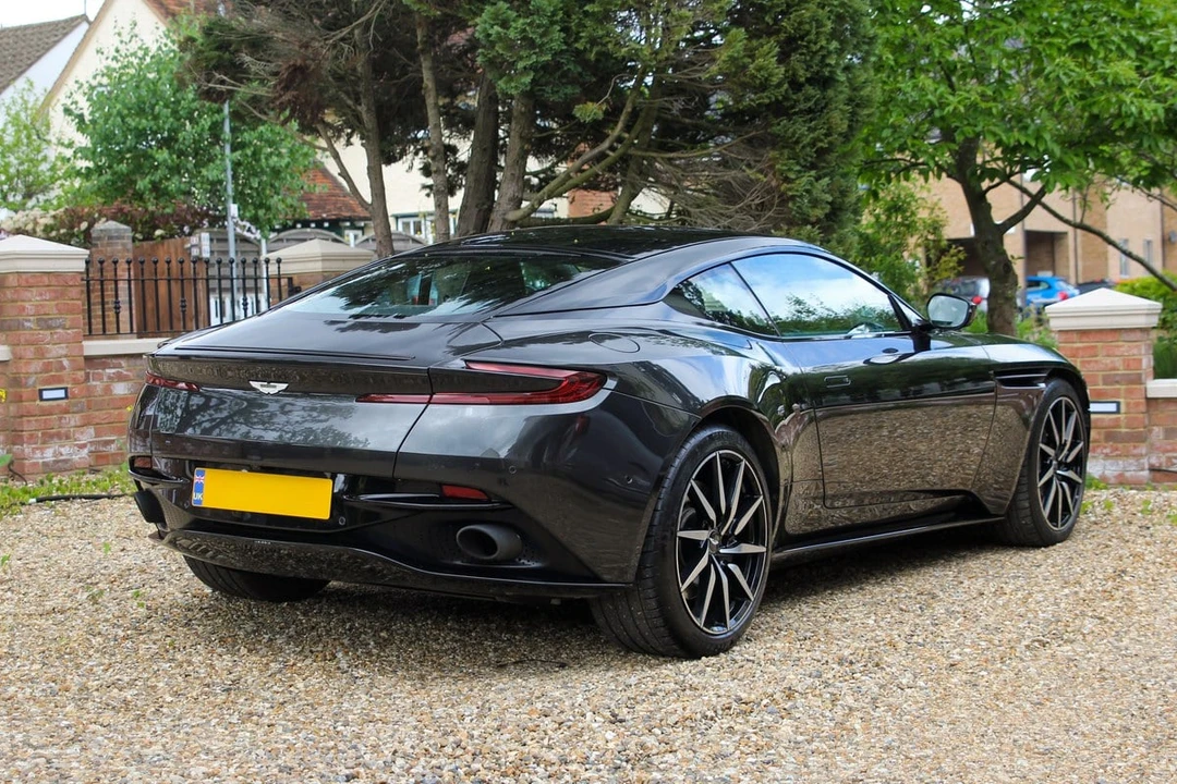 2017 Aston Martin DB11 V12 - Image 31 of 31