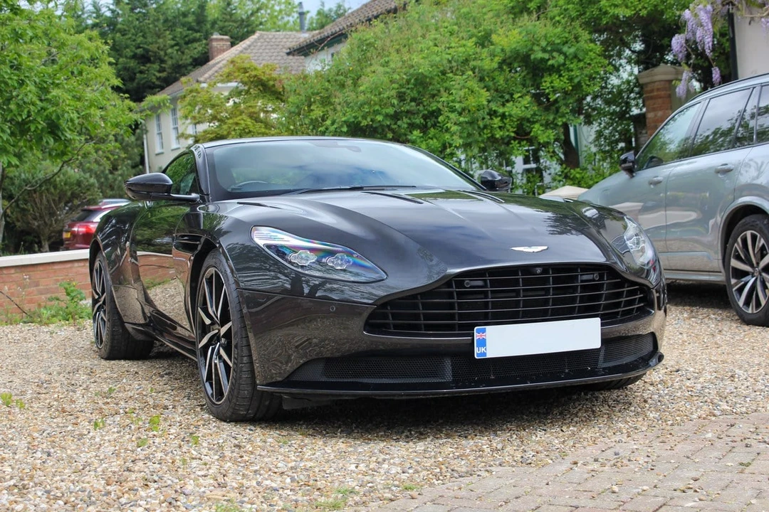 2017 Aston Martin DB11 V12 - Image 7 of 31