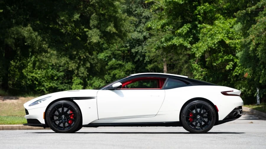 2017 Aston Martin DB11 V12 - Image 2 of 31