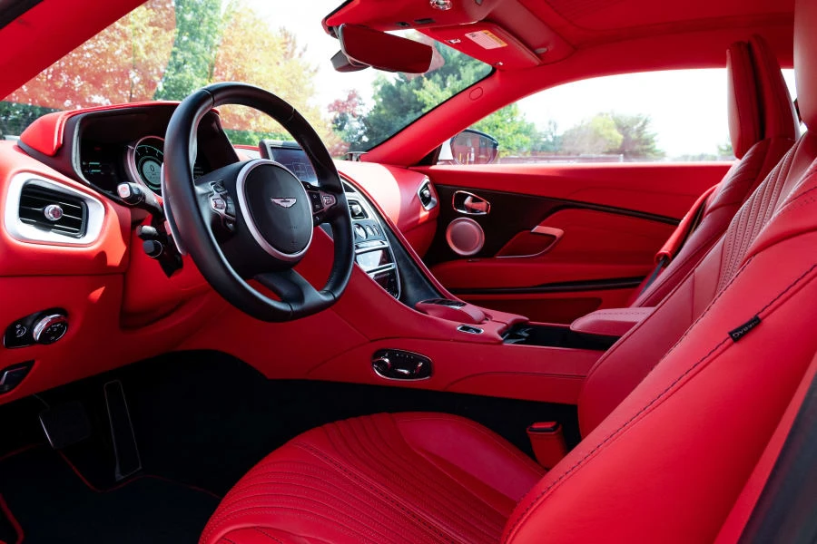 2017 Aston Martin DB11 V12 - Image 4 of 31