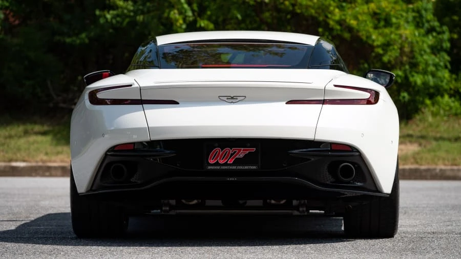 2017 Aston Martin DB11 V12 - Image 15 of 31