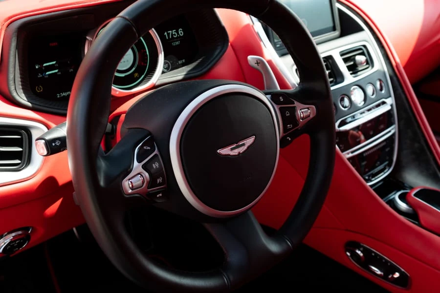 2017 Aston Martin DB11 V12 - Image 27 of 31