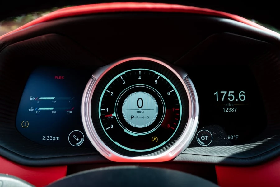 2017 Aston Martin DB11 V12 - Image 28 of 31