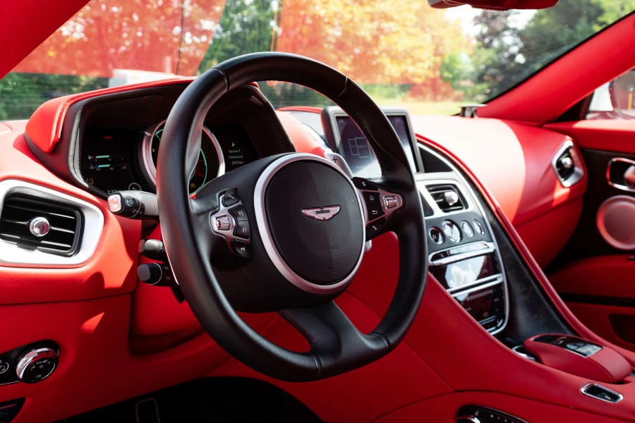 2017 Aston Martin DB11 V12 - Image 30 of 31