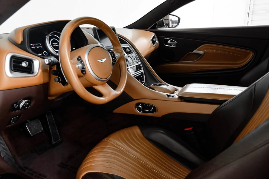 2017 Aston Martin DB11 V12 - Image 7 of 11