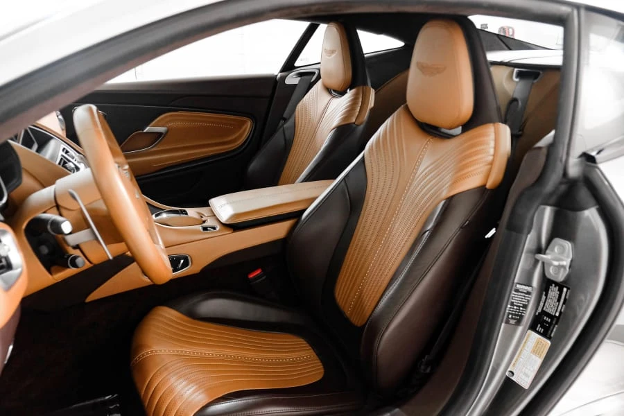 2017 Aston Martin DB11 V12 - Image 8 of 11