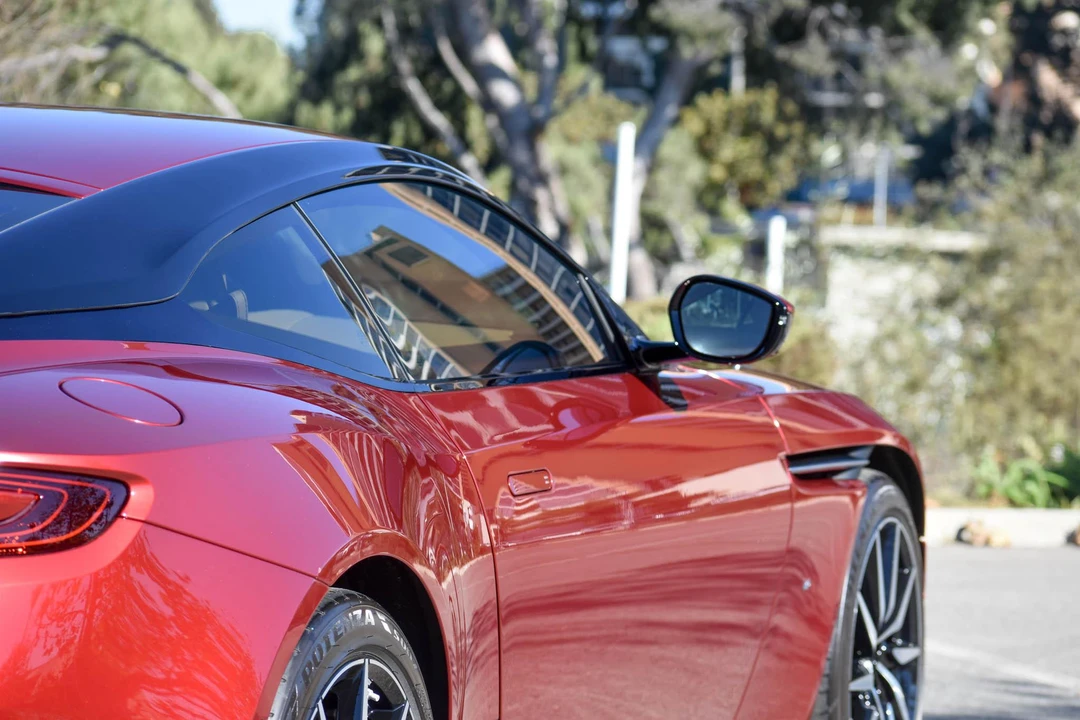 2017 Aston Martin DB11 V12 - Image 31 of 31