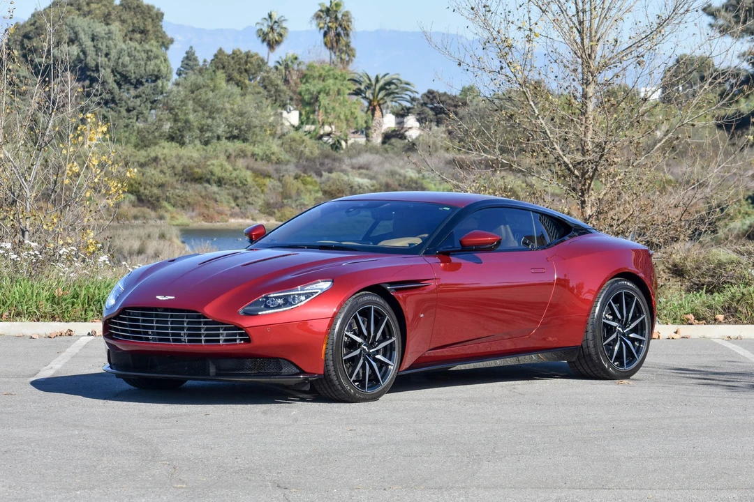 2017 Aston Martin DB11 V12 - Image 10 of 31
