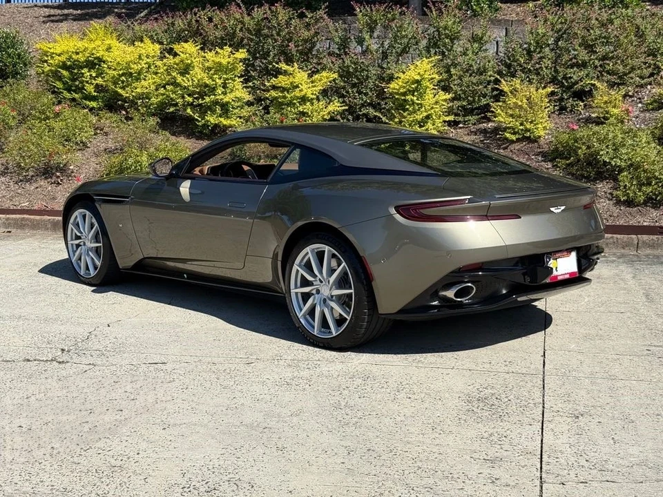 2017 Aston Martin DB11 V12 - Image 3 of 21