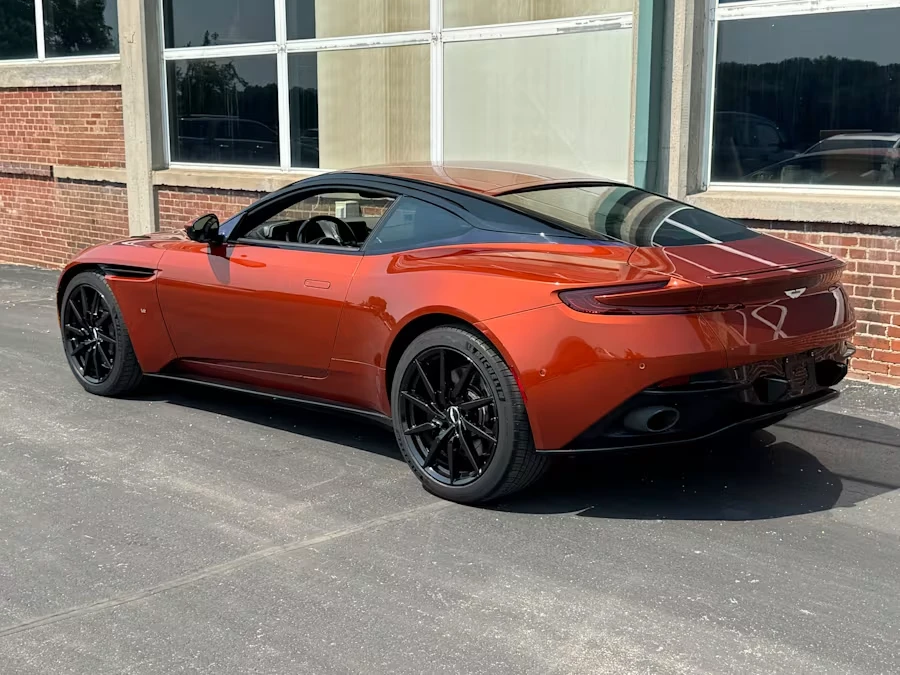 2017 Aston Martin DB11 V12 - Image 3 of 13