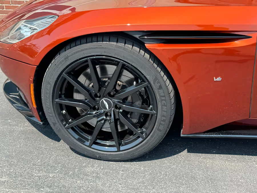 2017 Aston Martin DB11 V12 - Image 6 of 13