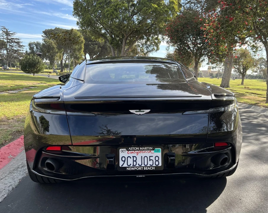 2017 Aston Martin DB11 - Image 15 of 31