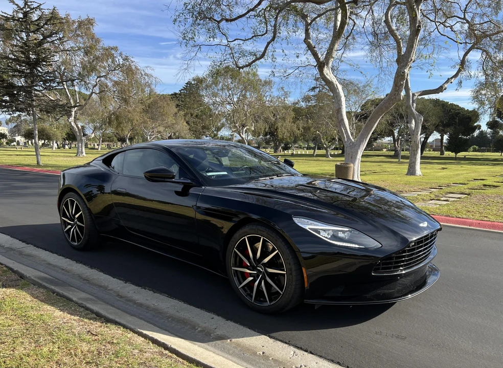 2017 Aston Martin DB11 - Image 31 of 31