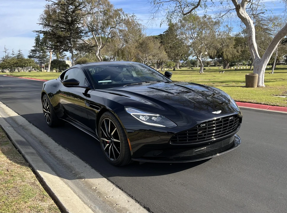 2017 Aston Martin DB11 - Image 30 of 31