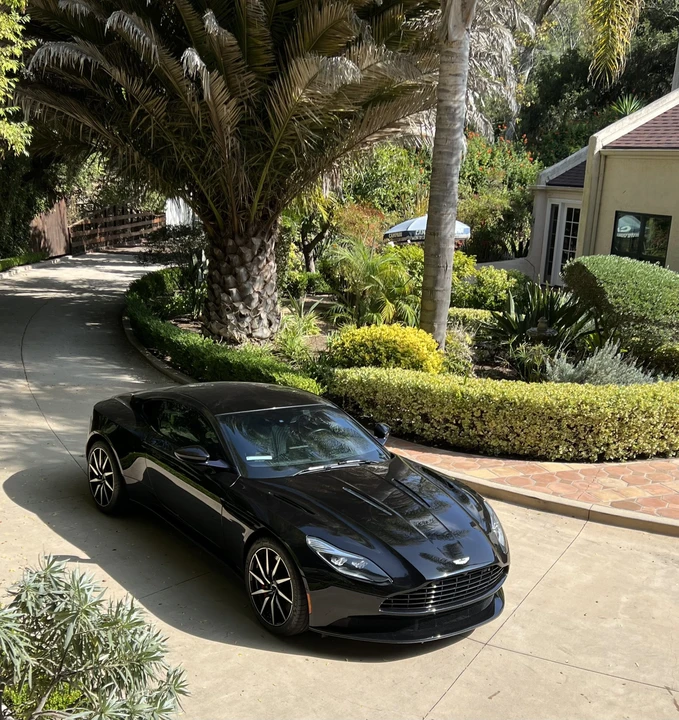2017 Aston Martin DB11 - Image 29 of 31