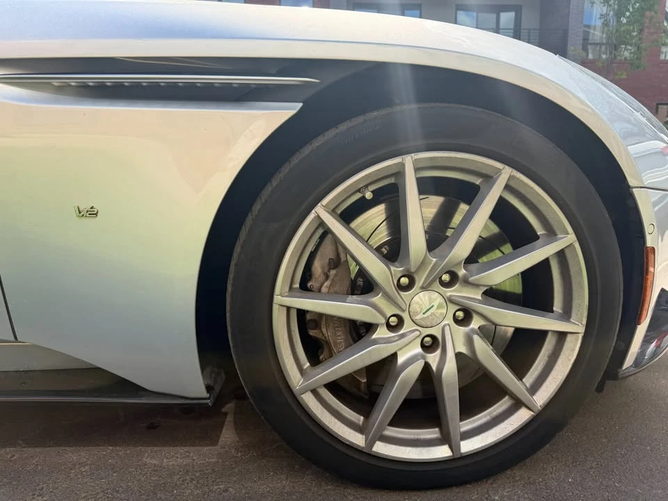 2017 Aston Martin DB11 - Image 2 of 10