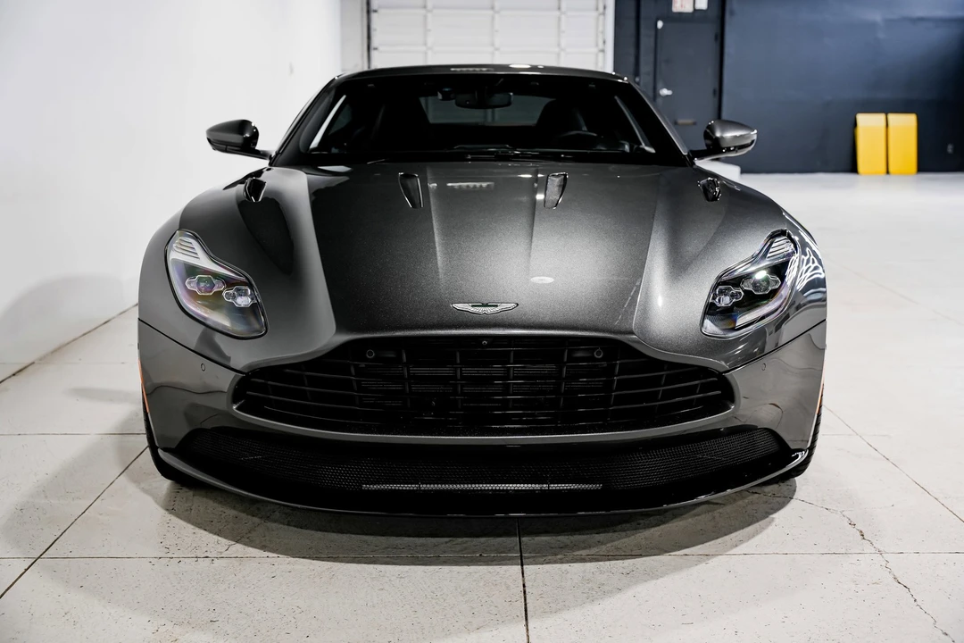 2017 Aston Martin DB11 - Image 5 of 12