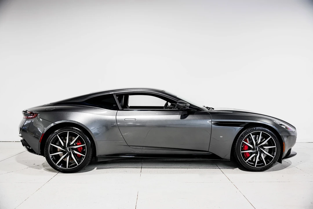 2017 Aston Martin DB11 - Image 2 of 12