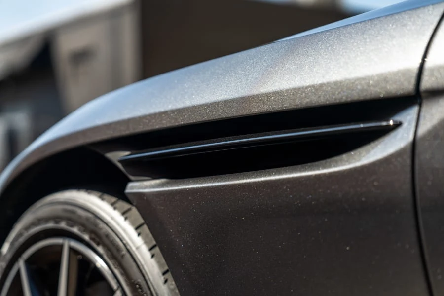 2017 Aston Martin DB11 - Image 8 of 31