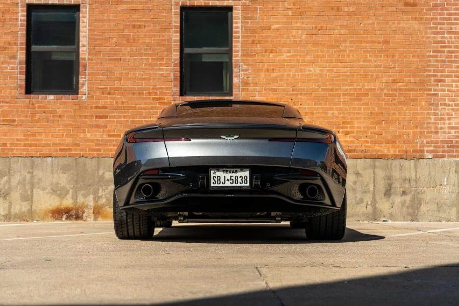 2017 Aston Martin DB11 - Image 7 of 31