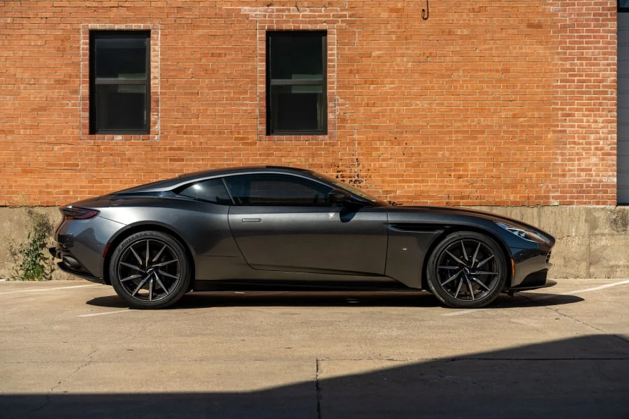 2017 Aston Martin DB11 - Image 11 of 31