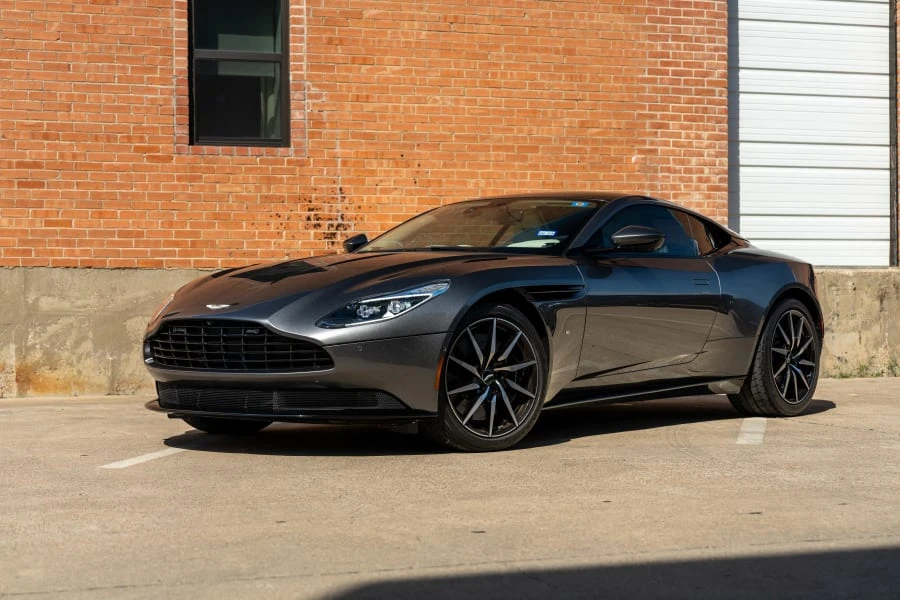2017 Aston Martin DB11 - Image 12 of 31