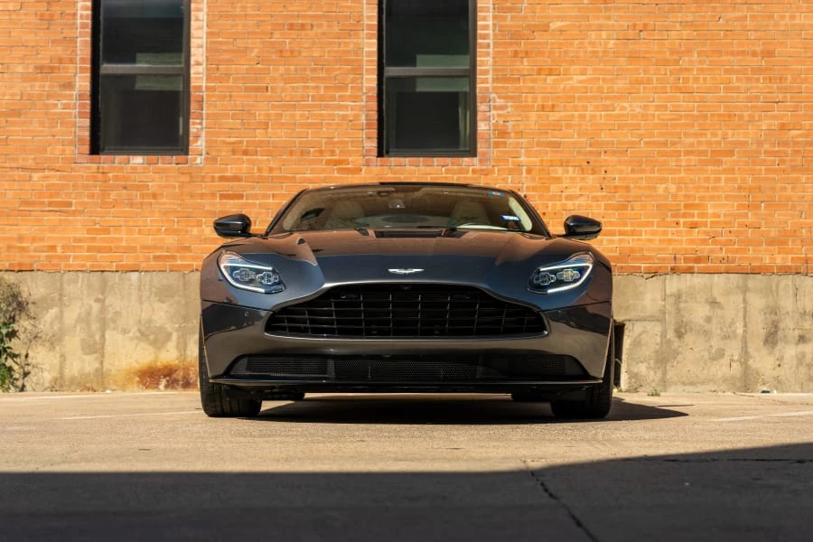 2017 Aston Martin DB11 - Image 15 of 31