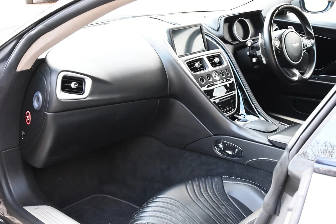 2017 Aston Martin DB11 V12 - Image 10 of 30