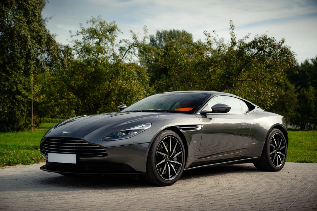 2017 Aston Martin DB11 V12 - Image 4 of 31
