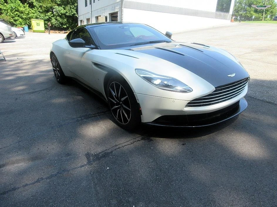 2017 Aston Martin DB11 V12 - Image 7 of 19