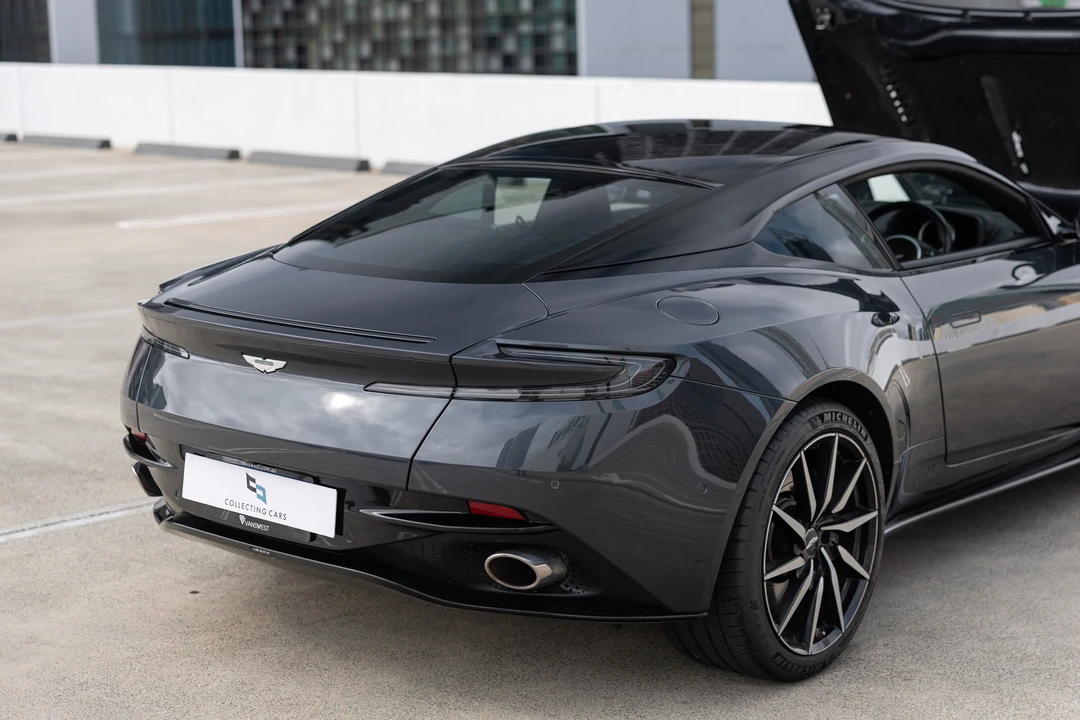 2017 Aston Martin DB11 V12 - Image 23 of 31