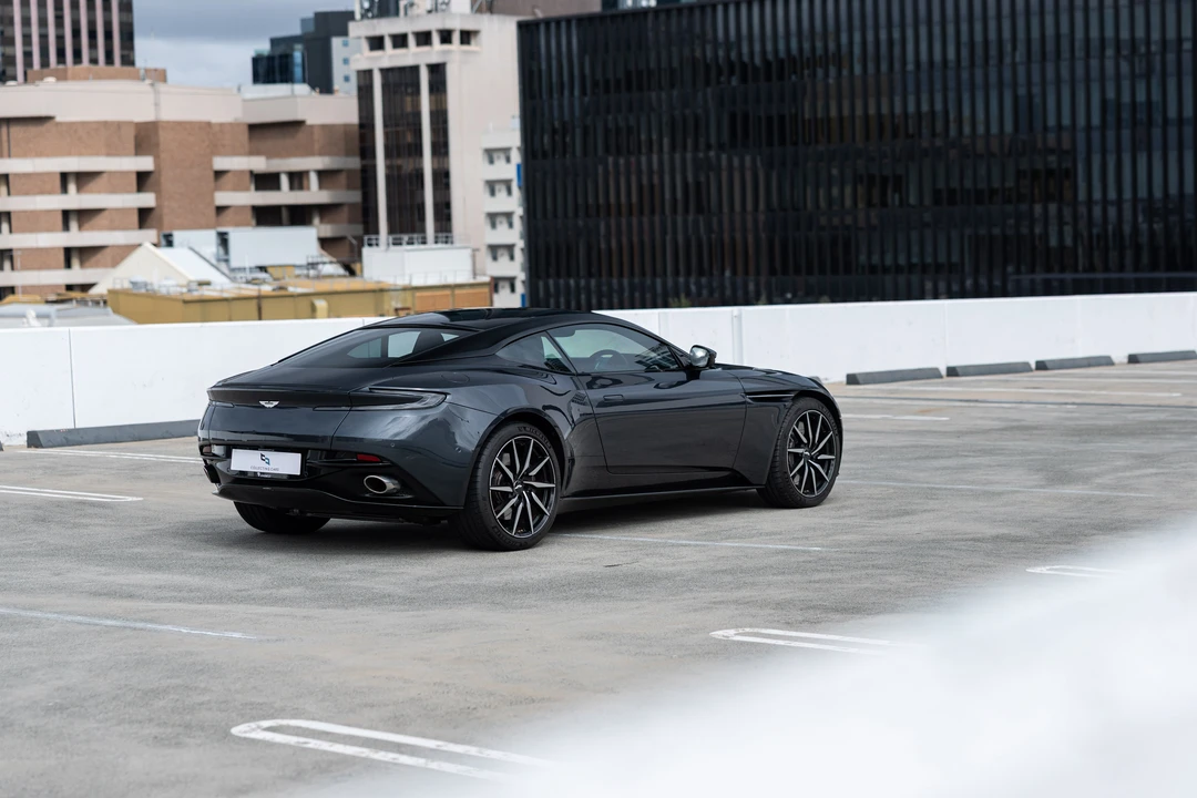 2017 Aston Martin DB11 V12 - Image 15 of 31