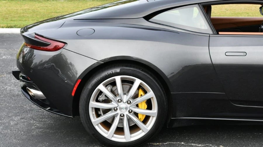 2017 Aston Martin DB11 V12 - Image 8 of 27