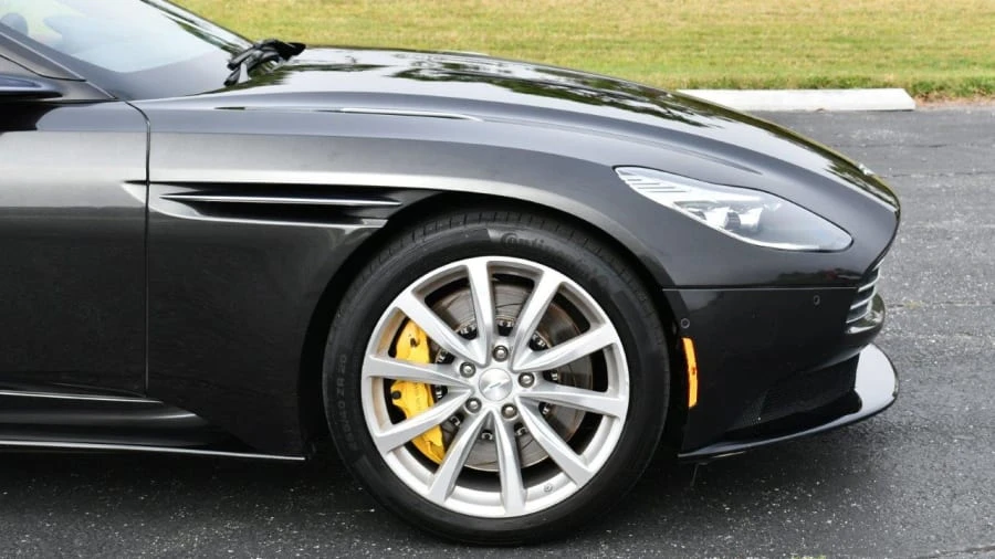 2017 Aston Martin DB11 V12 - Image 12 of 27
