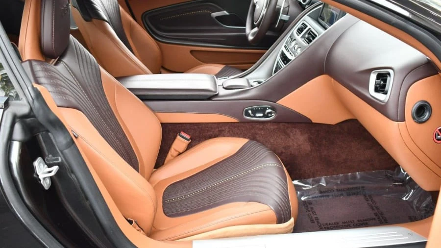2017 Aston Martin DB11 V12 - Image 20 of 27