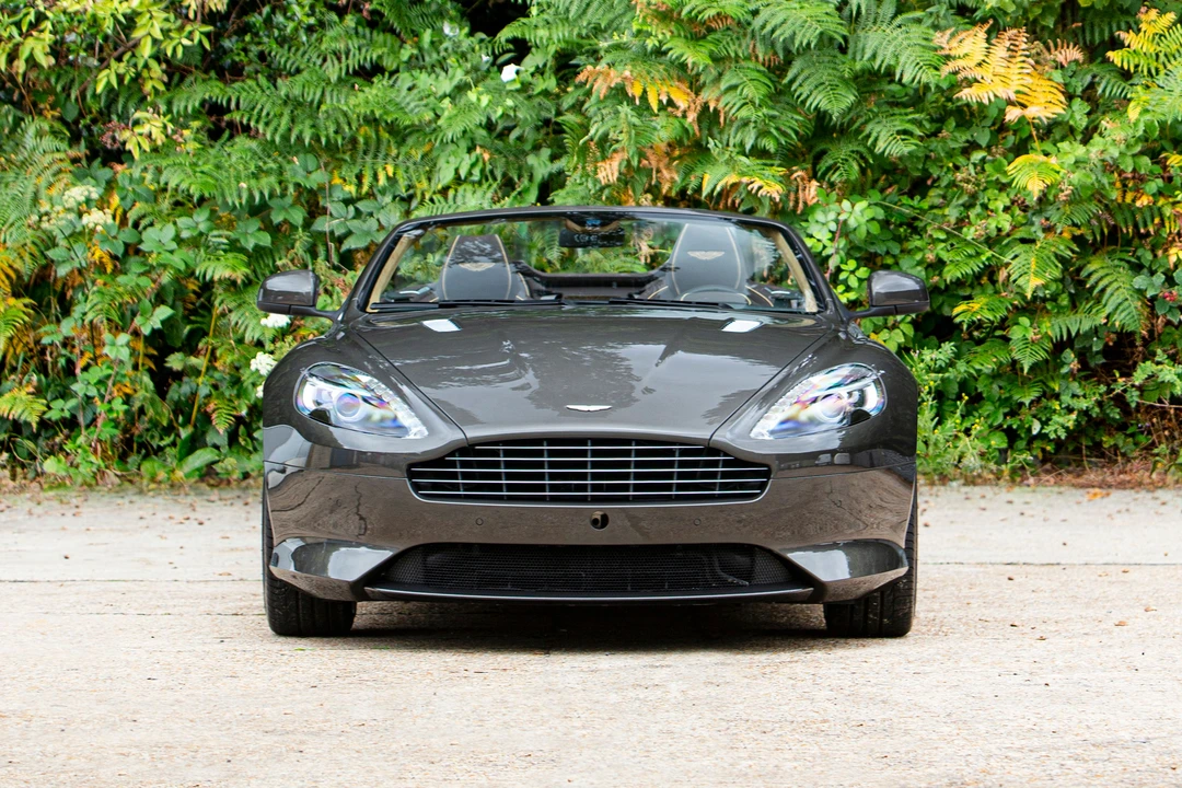 2017 Aston Martin DB9 - Image 3 of 31