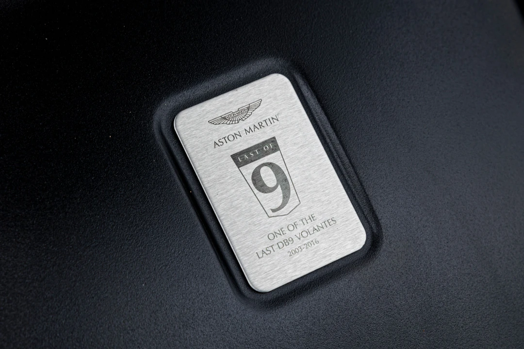 2017 Aston Martin DB9 - Image 17 of 31