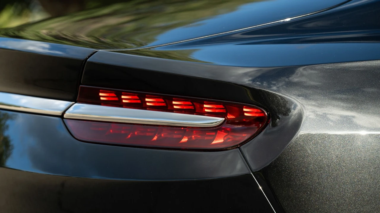 2017 Aston Martin Lagonda - Image 31 of 31