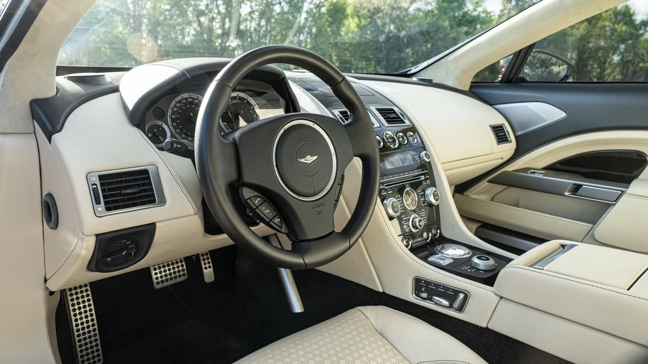 2017 Aston Martin Lagonda - Image 7 of 31