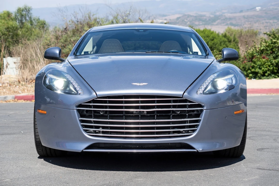 2017 Aston Martin Rapide - Image 9 of 31