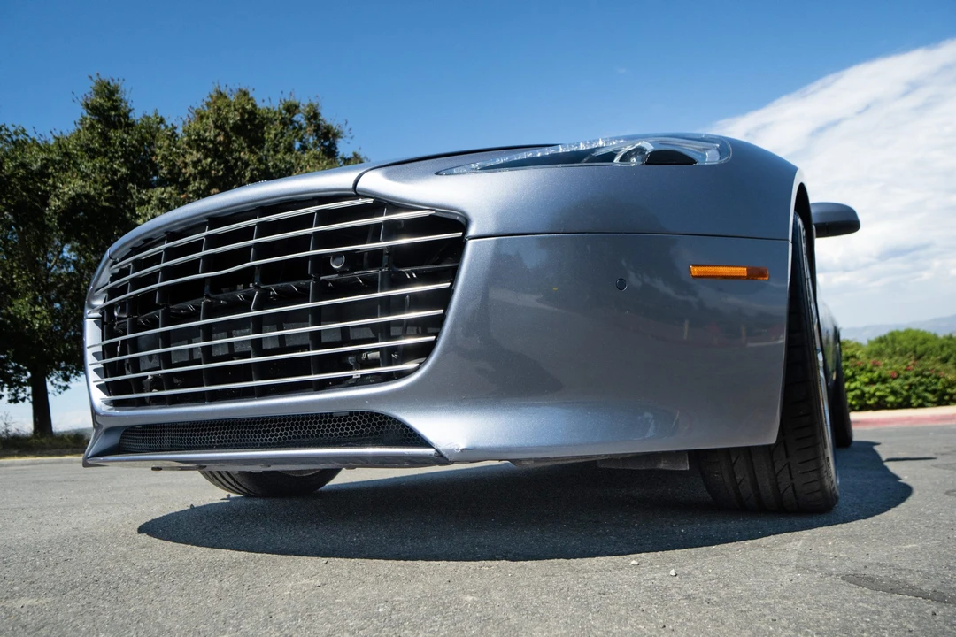 2017 Aston Martin Rapide - Image 12 of 31