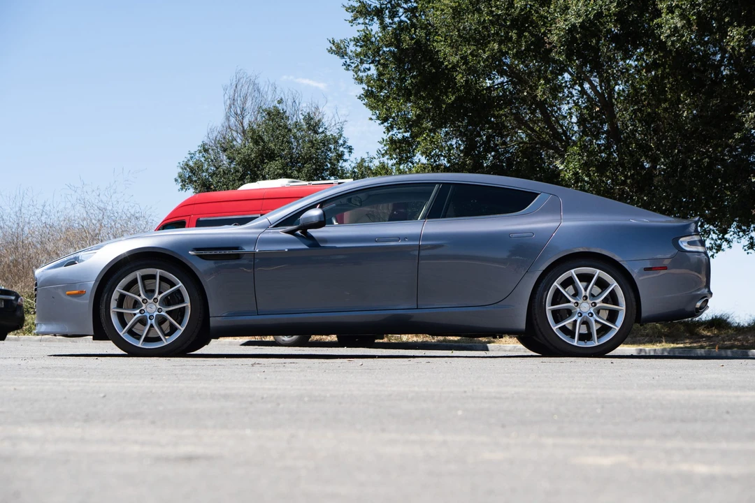 2017 Aston Martin Rapide - Image 3 of 31