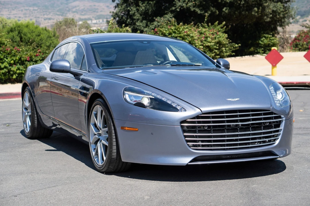 2017 Aston Martin Rapide - Image 8 of 31