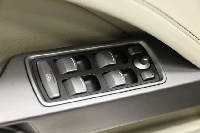 2017 Aston Martin Rapide - Image 10 of 12
