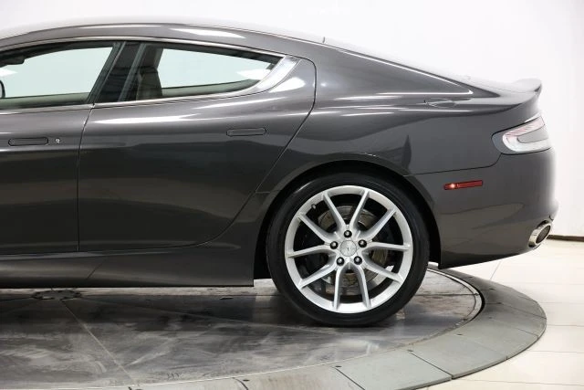 2017 Aston Martin Rapide - Image 8 of 12