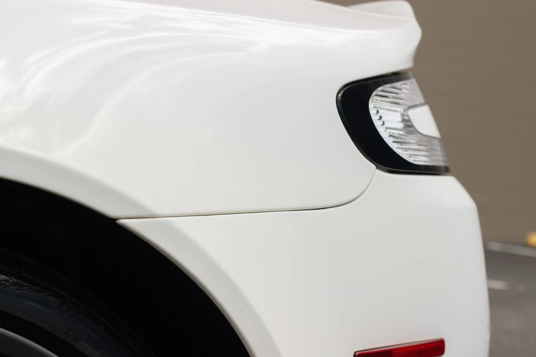 2017 Aston Martin V12 Vantage (2010-2018) - Image 25 of 31