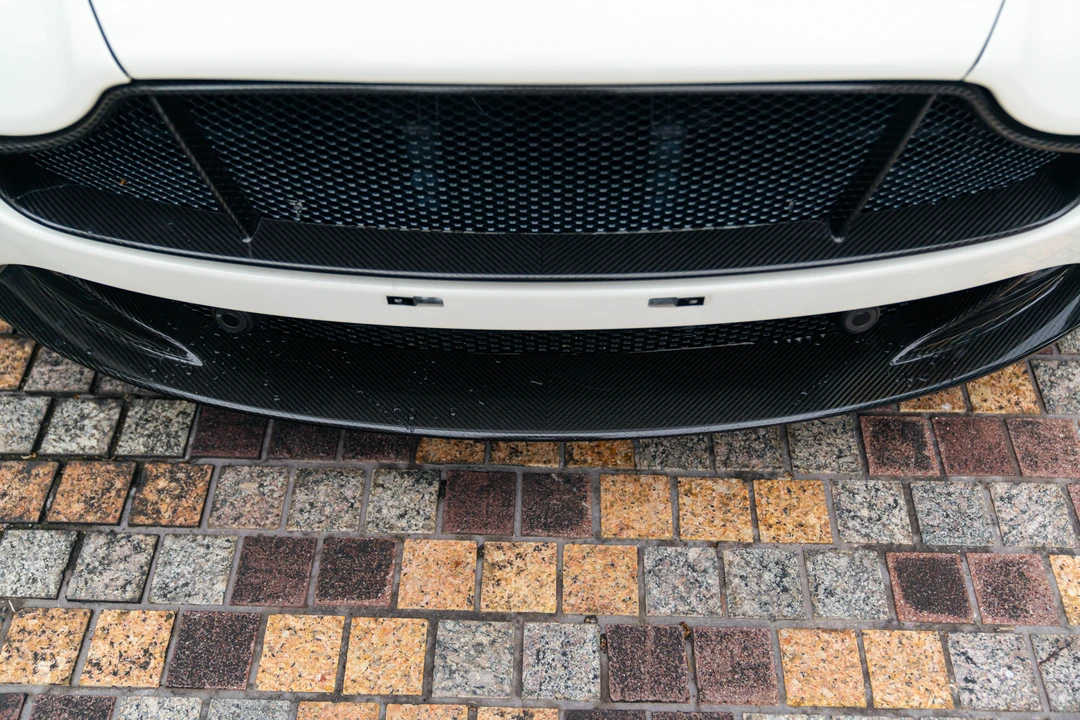 2017 Aston Martin V12 Vantage (2010-2018) - Image 13 of 21