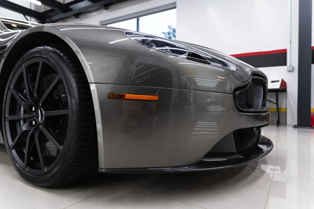 2017 Aston Martin V12 Vantage (2010-2018) - Image 26 of 31